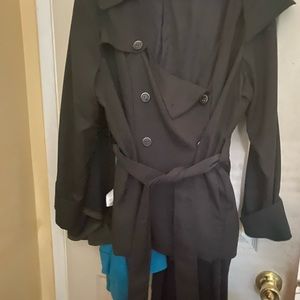 Brand new beautiful  black blazer  used only 1 time in my son graduation